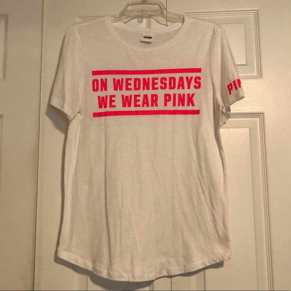 VS PINK - On Wednesday’s We Wear Pink T-shirt